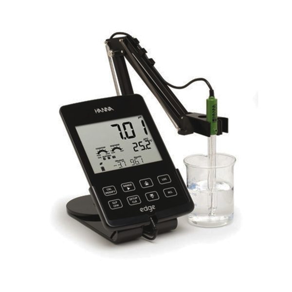 HI2020-02 Multiparamètre de laboratoire edge kit pH, mémorisation, USB, 230 V